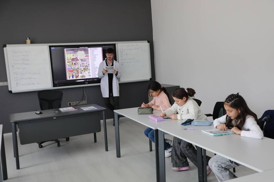 Ücretsiz sanat akademisiyle Konya'nın gizli sanatçıları ortaya çıkıyor 4